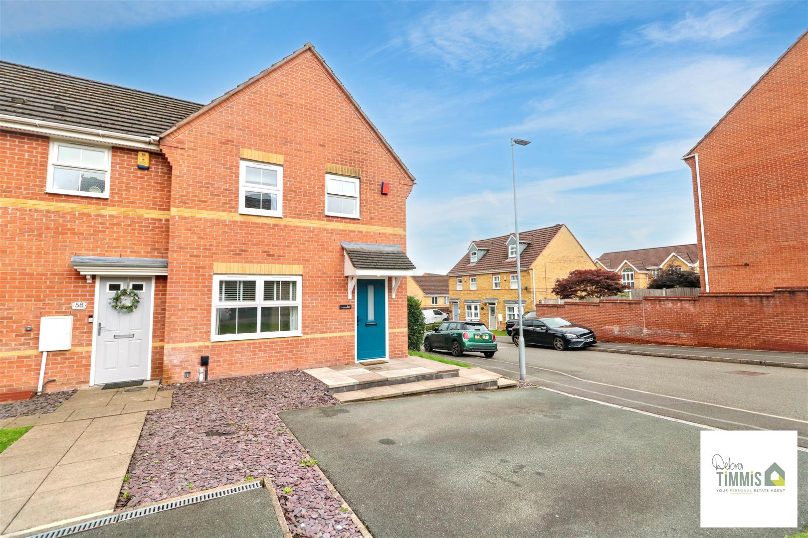 3 bed property in Hayeswood Grove, Stoke-On-Trent